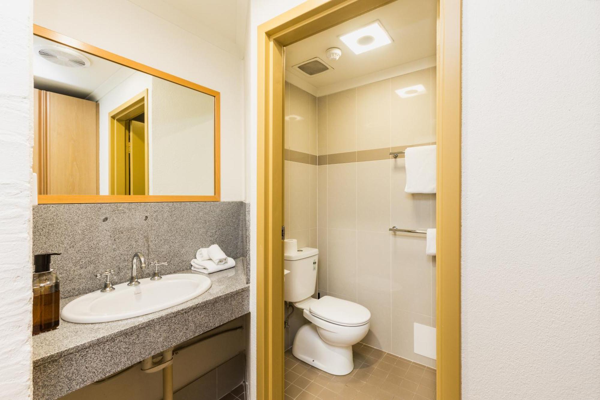 Statesman Hotel Канберра Номер фото