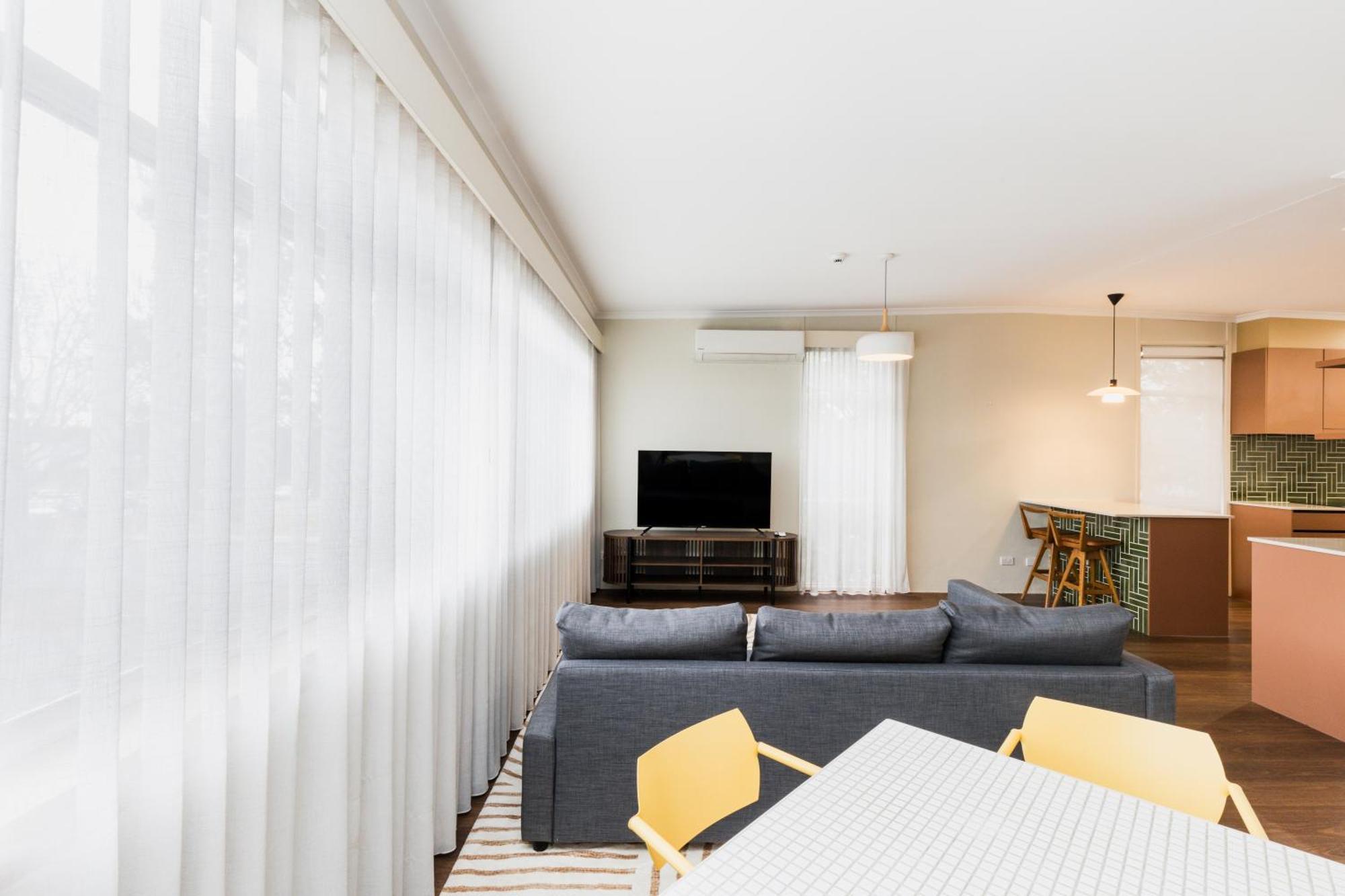 Statesman Hotel Канберра Номер фото