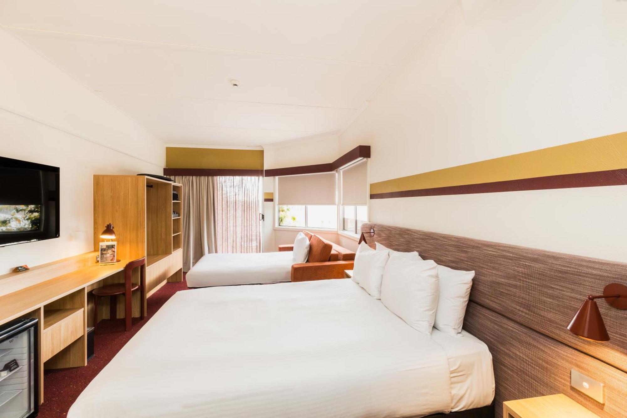 Statesman Hotel Канберра Номер фото