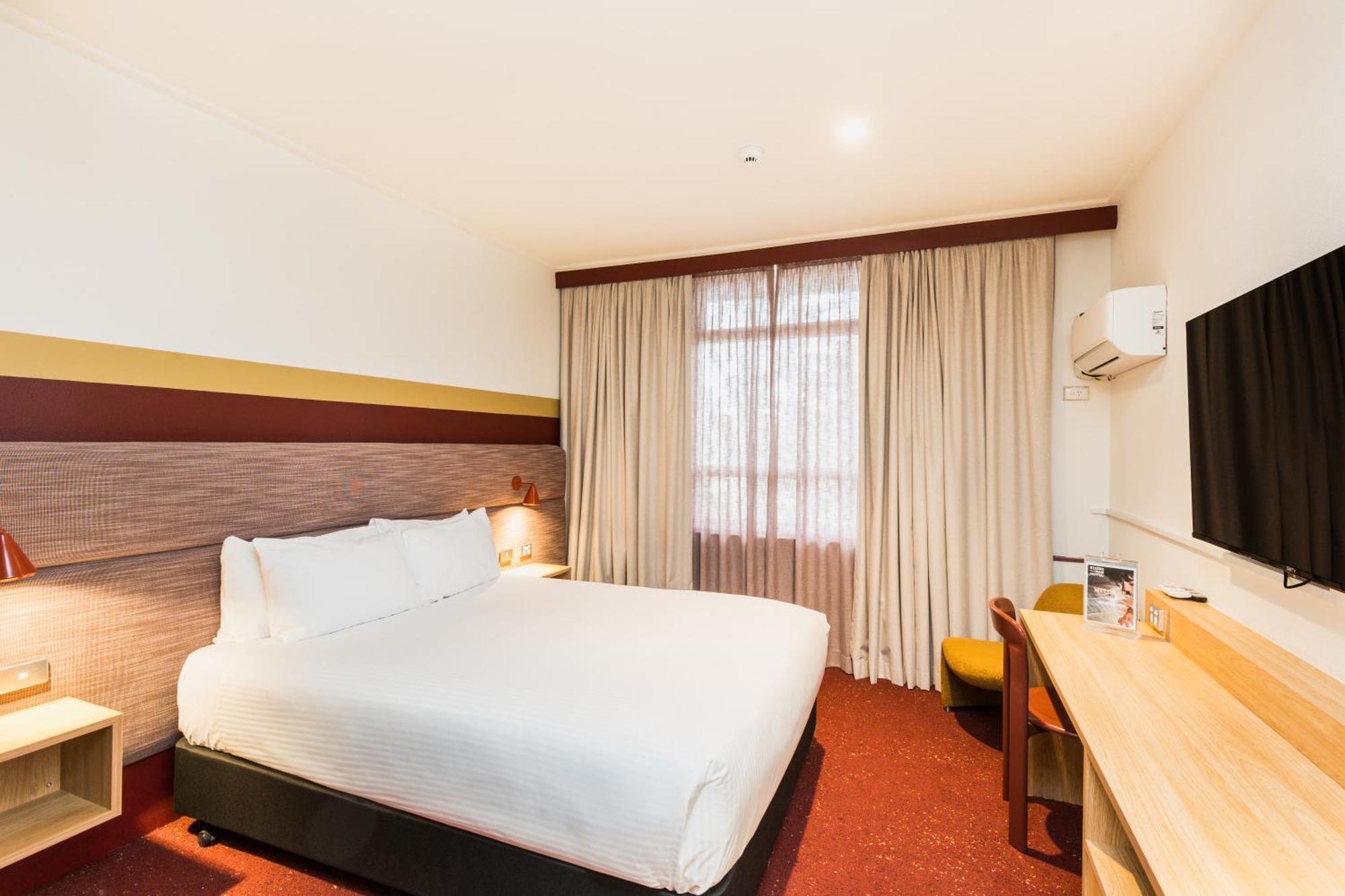 Statesman Hotel Канберра Екстер'єр фото